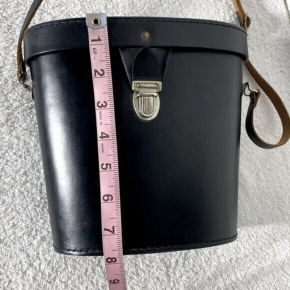 Vintage Black Leather Binoculars Case with Strap & Lens Caps - Picture 5 of 16